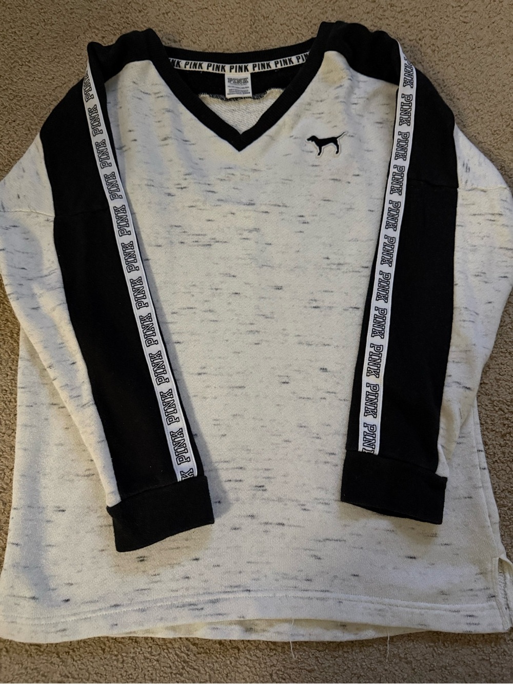 PINK Victoria's Secret Black & White V-Neck Pullover Sweatshirt